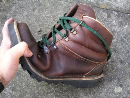 rogueboot2.JPG